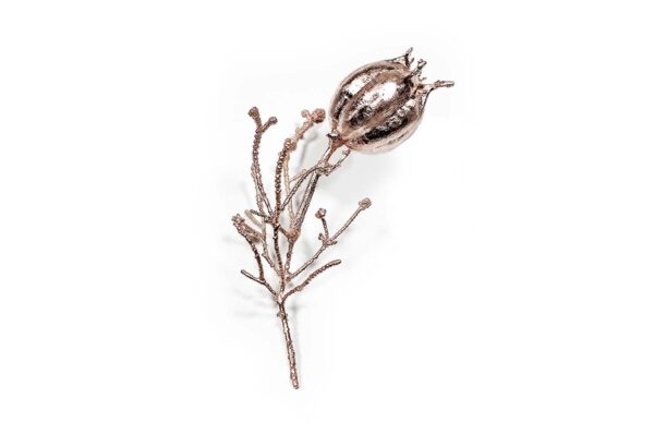 Rosa electroformada hecha a mano