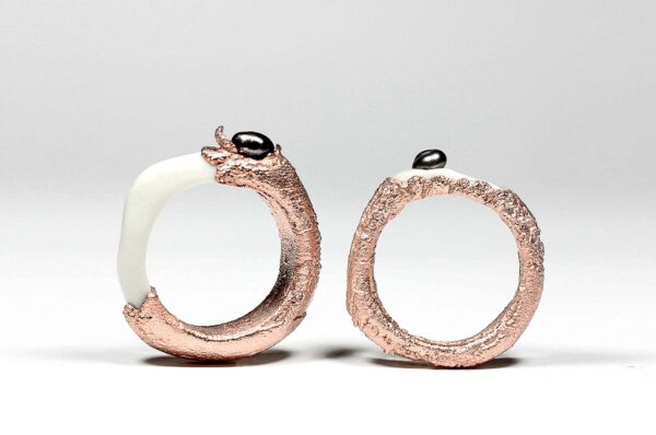 Anillos de mujer hechos a mano en cobre y porcelana